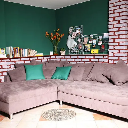 Eagle's Nest * بوستوينا